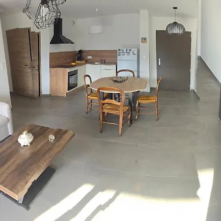Gloria Apartment